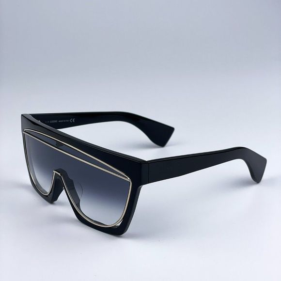 Loewe LW40012F FILIPA MASK  05B Sunglasses Black Gradient Smoke Shield Women main image 4